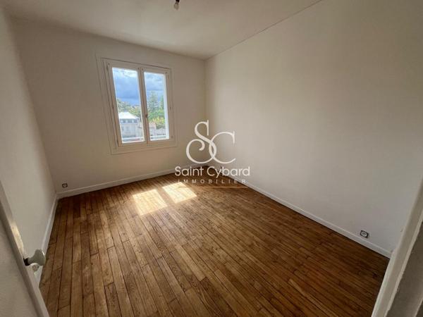 Angouleme St Cybard Appartement 4 pièce(s) 96 m2
