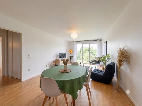 Vente exclusivité Pontault Combault appartement 3 pièces - 68.23 m² - deux chambres - balcon - deux places de parking en sous-sol