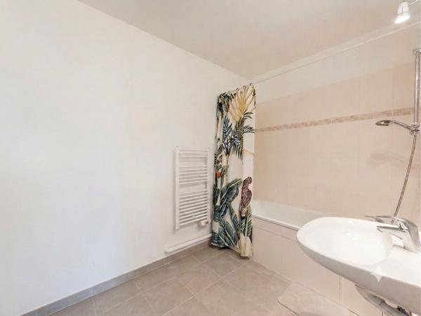 Vente exclusivité Pontault Combault appartement 3 pièces - 68.23 m² - deux chambres - balcon - deux places de parking en sous-sol