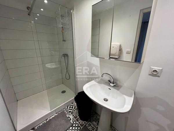 A LOUER Entraigues Sur La Sorgue Appartement meublé 2 pièce(s) 40 m²