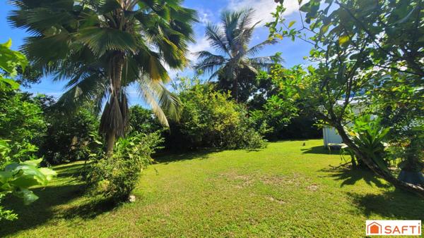 Maison familiale avec piscine – Lamentin, limite Baie-Mahault