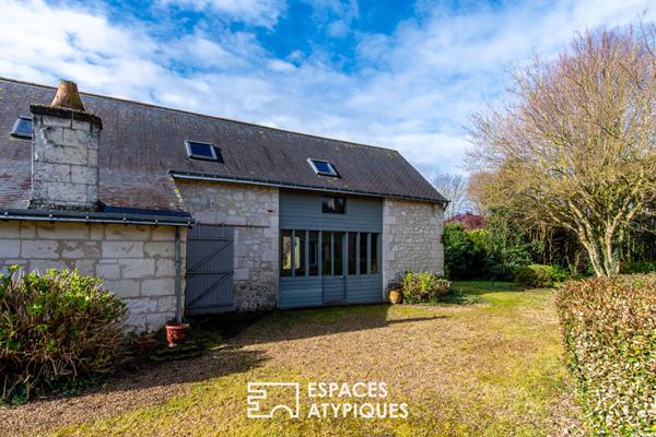 Belle Propriété au cadre champêtre avec prairie et boxes pour chevaux
