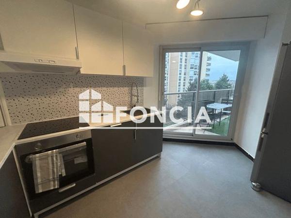 Location Appartement 4 pièces 85.1 m² - Saint Germain En Laye 78100