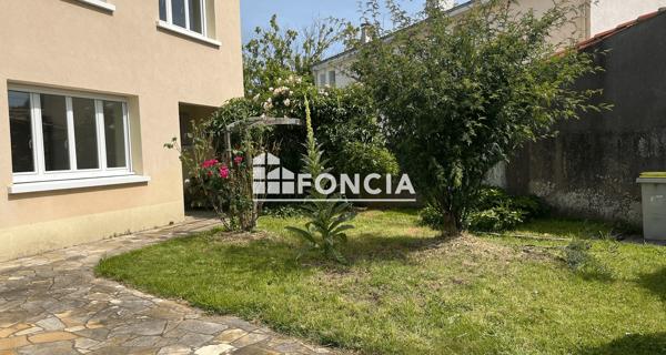 À vendre Maison 5 pièces 142 m² - Rezé 44400
