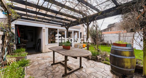 À vendre Maison 5 pièces 142 m² - Rezé 44400