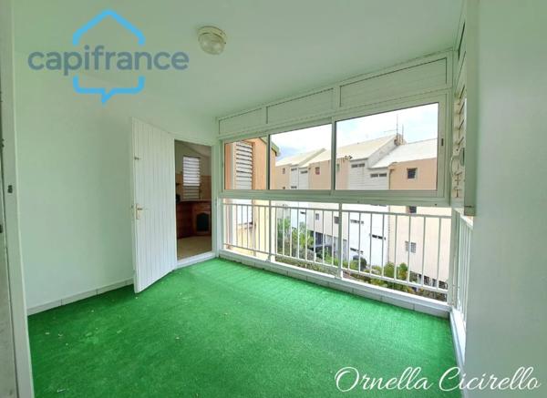 Appartement à vendre Petit-Bourg Bourg – 86 m² – 3 chambres + espace modulable – Parking
