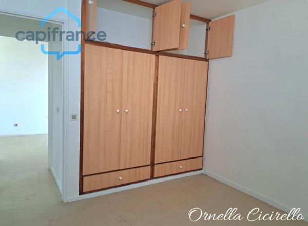 Appartement à vendre Petit-Bourg Bourg – 86 m² – 3 chambres + espace modulable – Parking