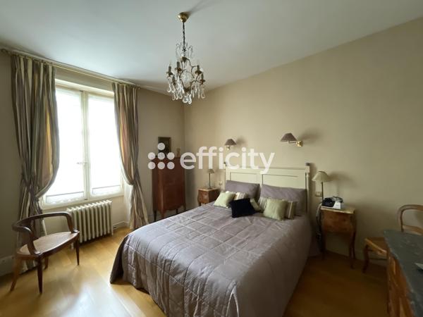 Maison 10 pièces - 222 m² Bien prestige