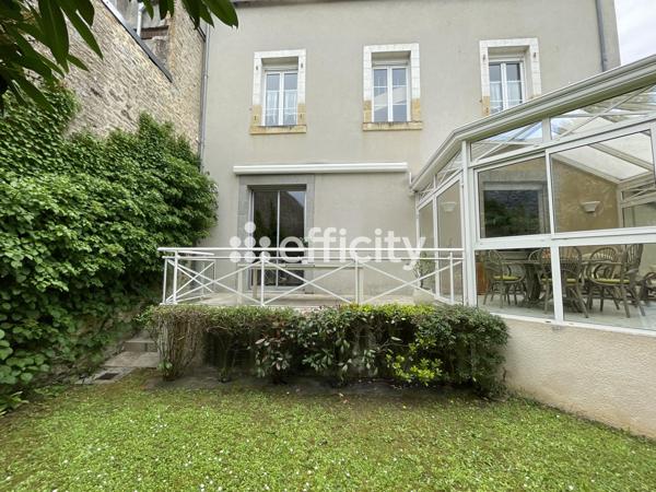 Maison 10 pièces - 222 m² Bien prestige