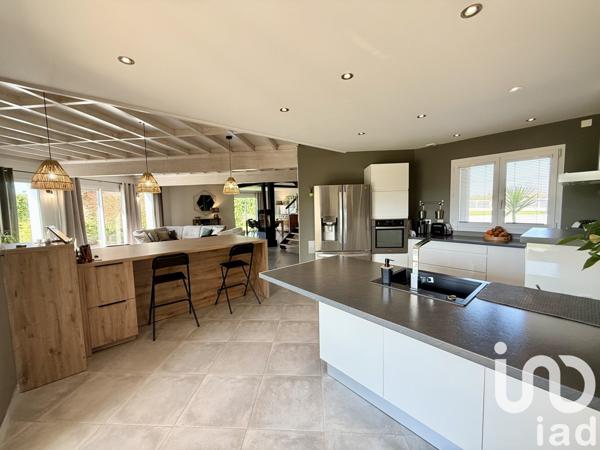 Maison à vendre 10 pièces 250 m² Bréhal