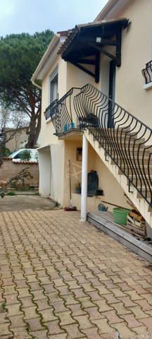 MAISON 4 PIECES, GARAGE et DEPENDANCE
