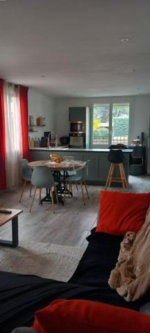 MAISON 4 PIECES, GARAGE et DEPENDANCE