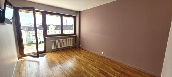 Metz (57000) Appartement F5 avec cave, place de parking et balcon METZ SABLON