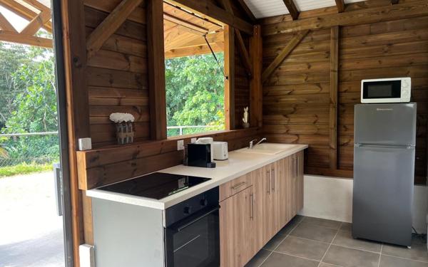 Maison à vendre    8 pièces •  Lamentin