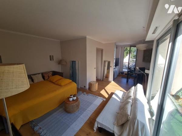 Quartier Gardin/AquaBaule - 300 m de la plage  -  84 m² hab. avec 50 m² de terrasses