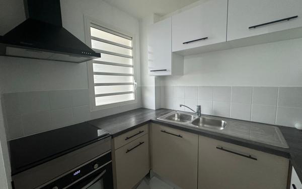 Appartement à louer    3 pièces •  Le Lamentin