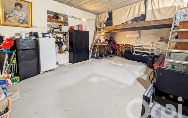 Maison à vendre    4 pièces • 106 m2 Châteauneuf-du-Pape