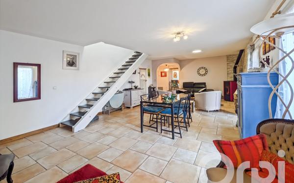 Maison à vendre    4 pièces • 106 m2 Châteauneuf-du-Pape