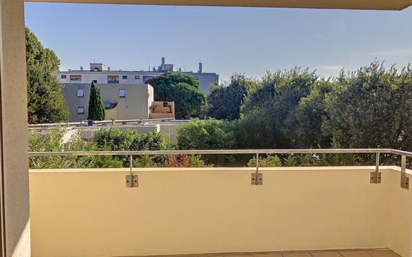 Appartement à vendre    2 pièces •  Le Pontet