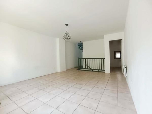 Maison Martigues 3 pièce(s) 90 m2 BIEN SITUEE