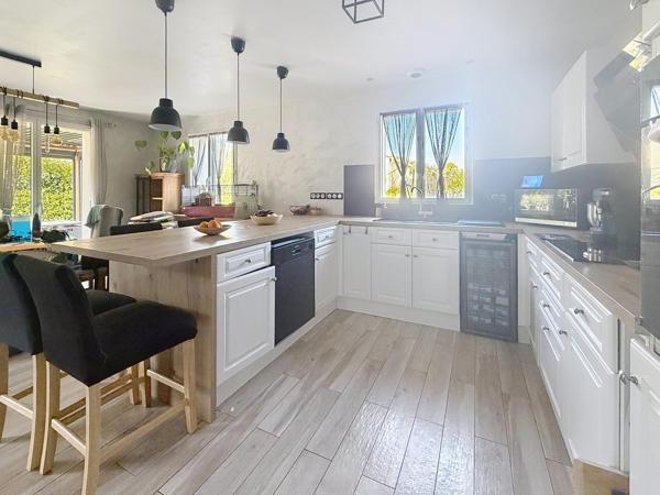 La Roque, maison 120m², 4 ch avec jardin sur 540m²