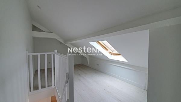 ST CYR L'ECOLE centre ville - Studio à louer avec mezzanine