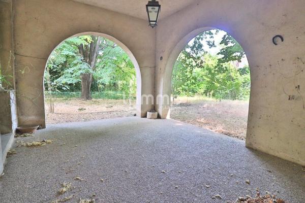 Centre Historique - Propriété de caractère : T5 avec jardin et garage