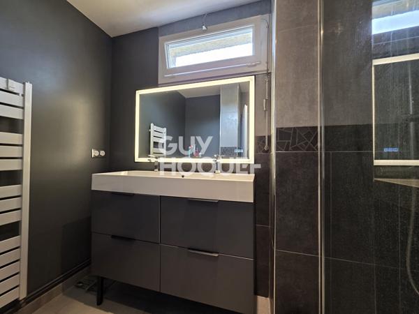 Maison à vendre de 6 pièces de 137 m²
