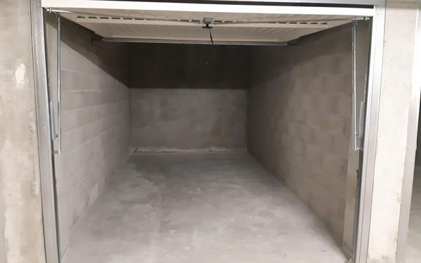 Stationnement à louer    Lyon 3