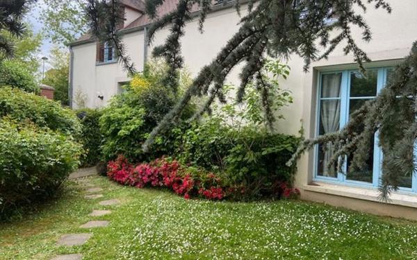 Maison à louer    5 pièces •  Magny-le-Hongre