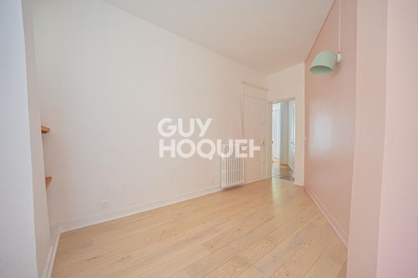APPARTEMENT À LOUER DE 5 PIÈCES DE 104,93 M²