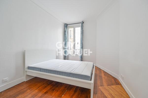APPARTEMENT À LOUER DE 5 PIÈCES DE 104,93 M²