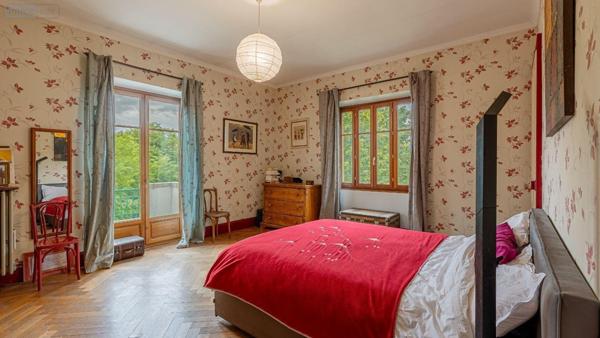 Maison de maître à vendre à Chambéry en Savoie (73000), ref : 73007-49