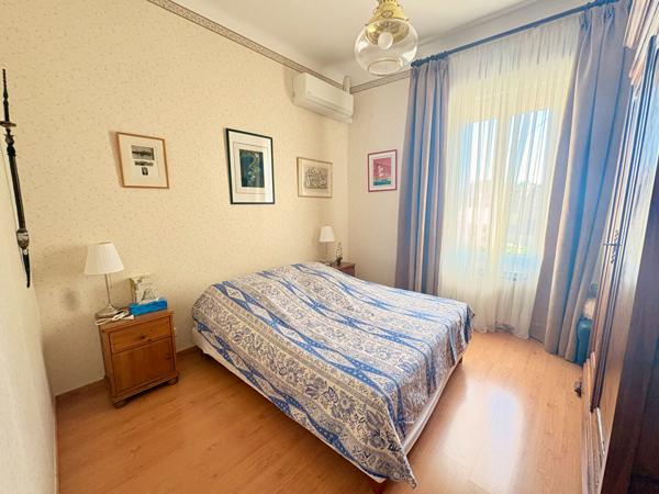 Maison 10 pièces 305 m2