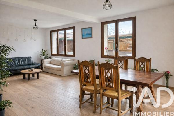 Maison à vendre 9 pièces 201 m² Riom