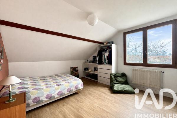 Maison à vendre 9 pièces 201 m² Riom