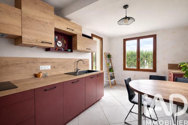 Maison à vendre 9 pièces 201 m² Riom