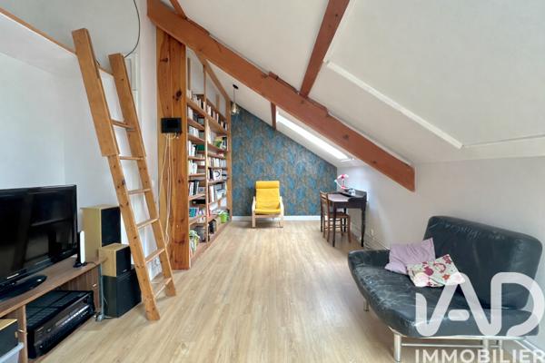 Maison à vendre 9 pièces 201 m² Riom