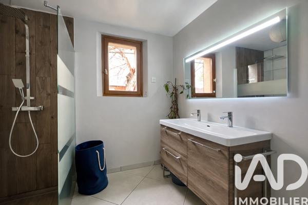 Maison à vendre 9 pièces 201 m² Riom