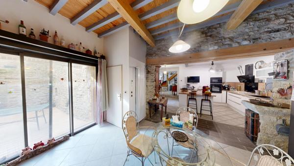 Maison de village Villegailhenc