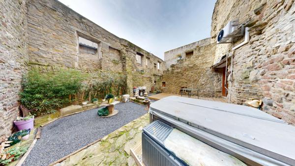 Maison de village Villegailhenc