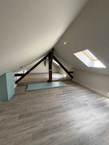 Maison à vendre 5 pièces ()
