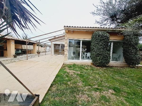 Montélimar, maison de 112m² habitable de plain pied avec piscine.