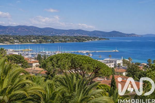 Maison à vendre 10 pièces 370 m² Carqueiranne