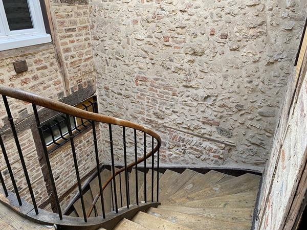 Studio meublé Bourg centre