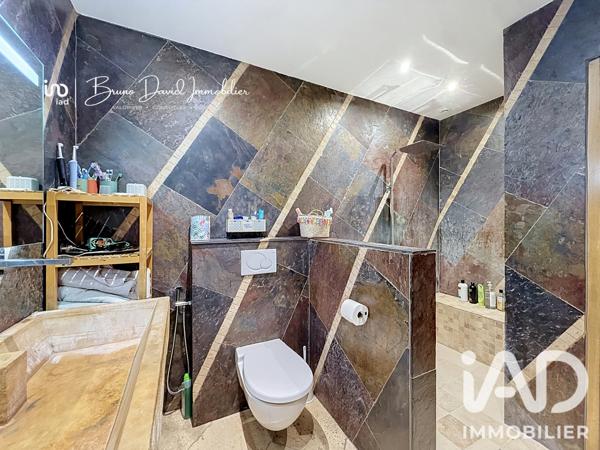 Maison à vendre 9 pièces 318 m² Pierrefeu-du-Var
