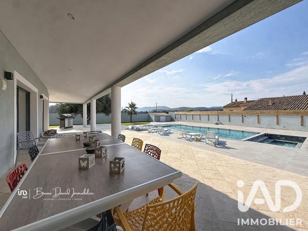 Maison à vendre 9 pièces 318 m² Pierrefeu-du-Var