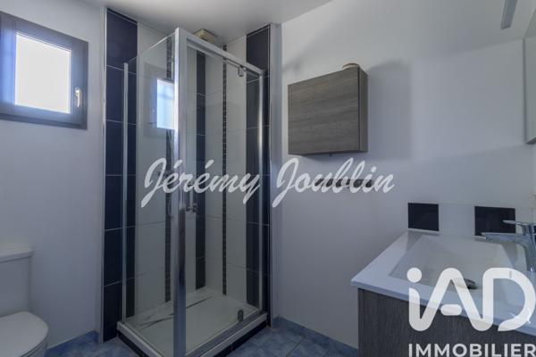 Maison à vendre 6 pièces 142 m² Jouy-le-Moutier
