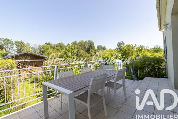 Maison à vendre 6 pièces 142 m² Jouy-le-Moutier