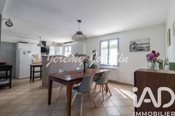 Maison à vendre 6 pièces 142 m² Jouy-le-Moutier